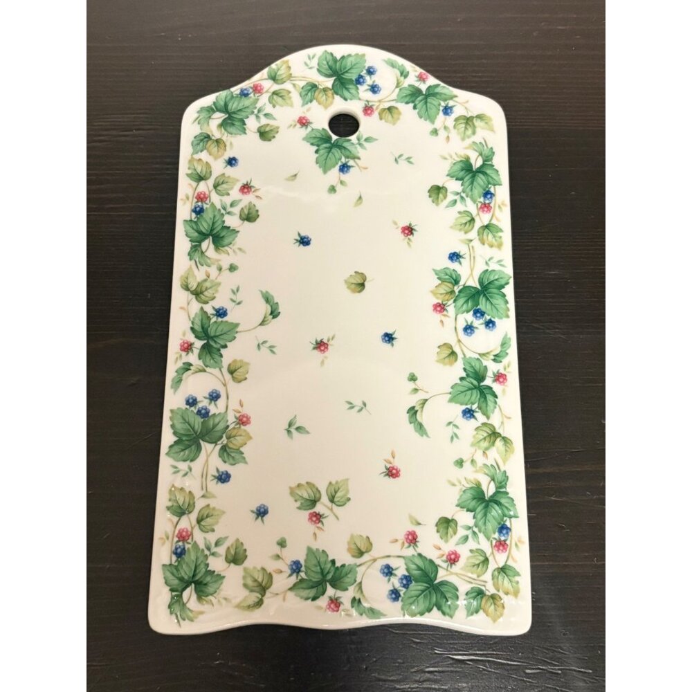 Andrea By Sadek Ceramic Cutting Cheese Board Ivy Vineyard Berry Design